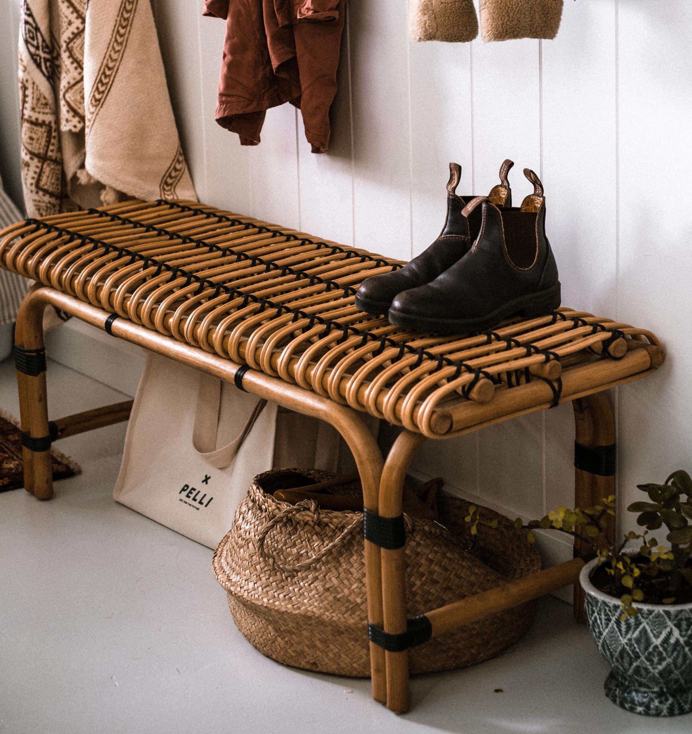 Shoe storage benches